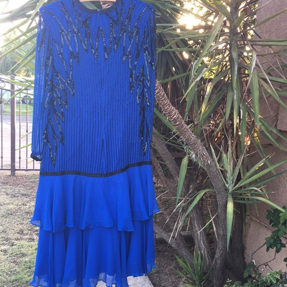 Liz Elana  💯 silk dress - Picture 2 of 7